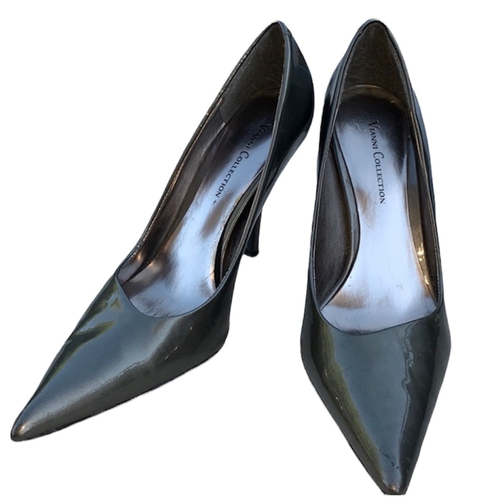 Vianni Collection patent leather pointy toe pump grey shoe classic gray stiletto